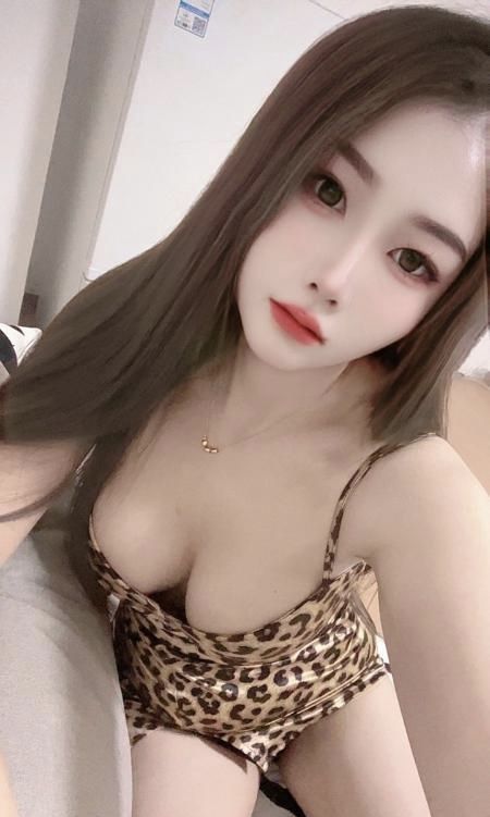 宝安骚妹菲菲